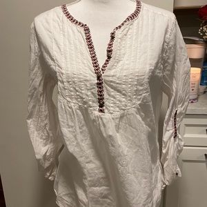 Gap Embroidered Detail Tunic w Rilled Sleeves